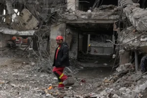 جيش الاحتلال يعلن قصف 200 هدف خلال الساعات الأربع والعشرين في إيران